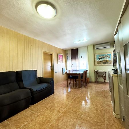 Valencia Avenida Del Puerto Private Rooms Kültér fotó